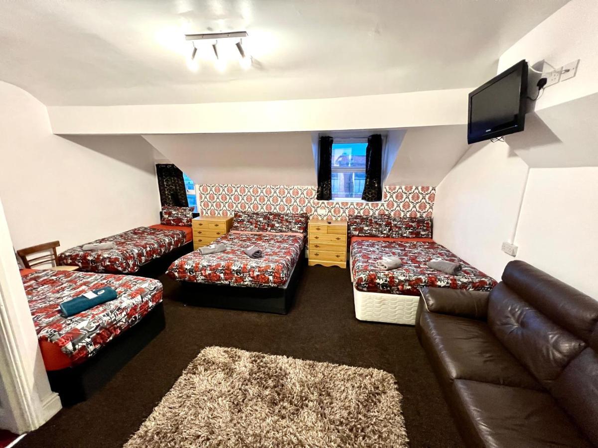 Blackpool Central Hotel Bed & Breakfast