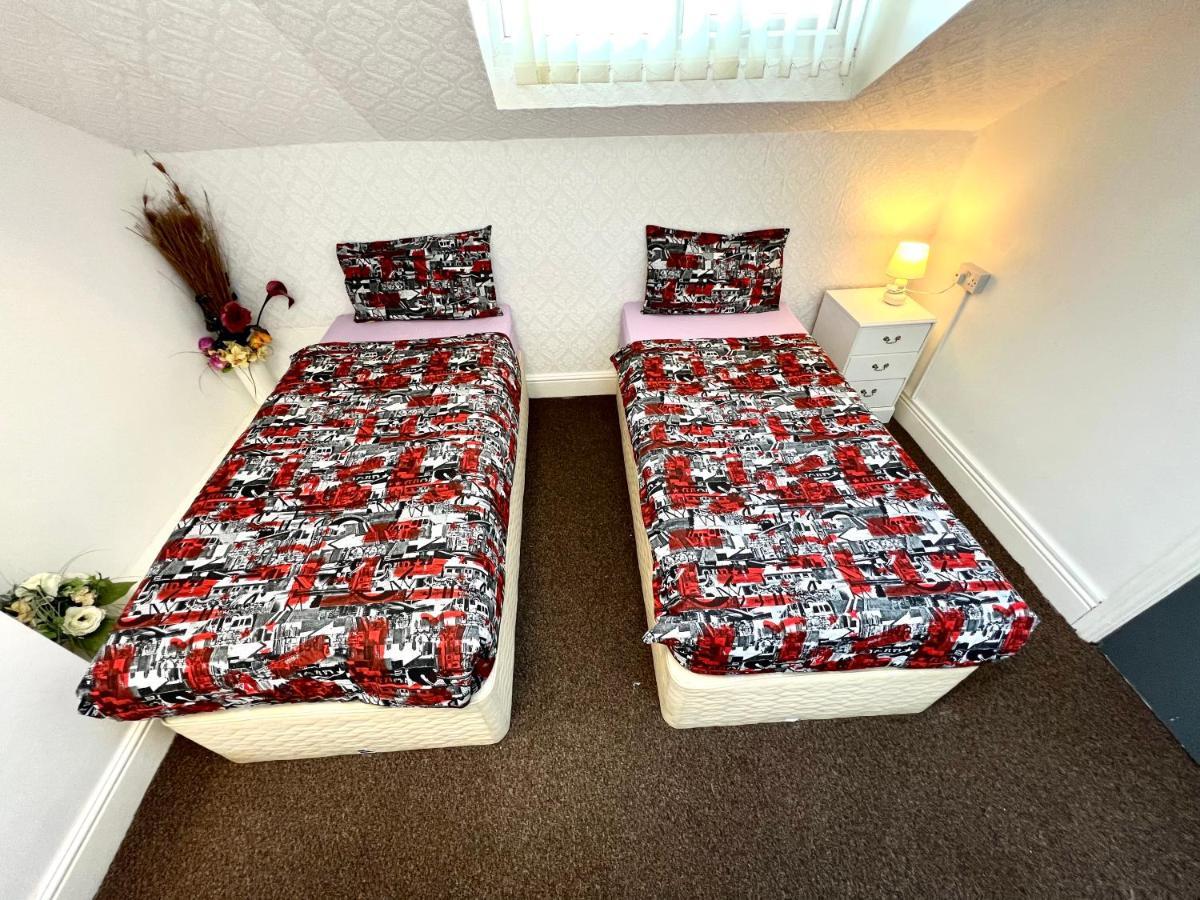 Blackpool Central Hotel Bed & Breakfast 2*