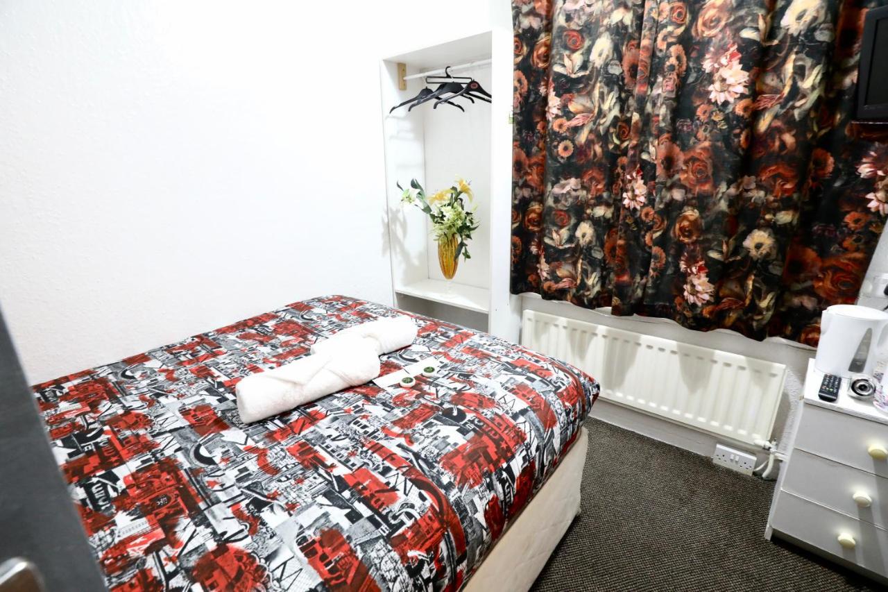 Bed & Breakfast Blackpool Central Hotel 2*