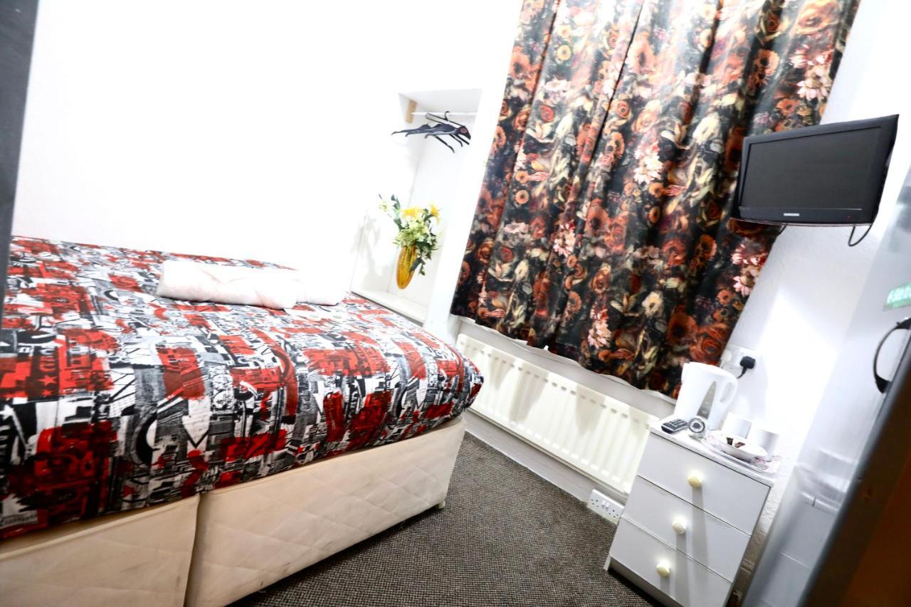 Blackpool Central Hotel 2*